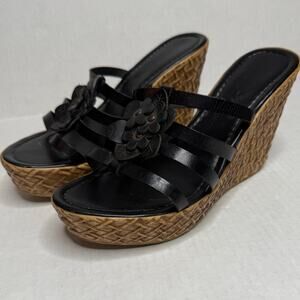 Miss Me Black Leather Flower Detail Trendy Summer Wooden Sole Wedges Size 9